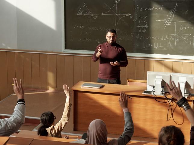 There are many simple, free tools in a lecturer's arsenal for making lectures more inclusive