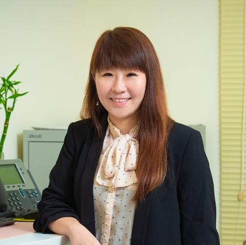 Christy Cheung is a professor at the Hong Kong Baptist University School of Business. 