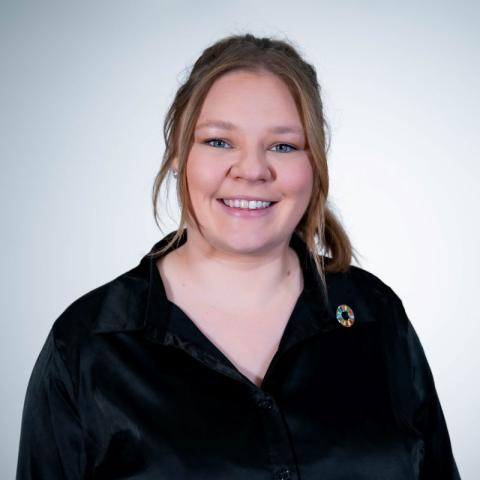 Brittany Vermeulen (Mrs) Sustainability Coordinator Doctoral candidate School of Science