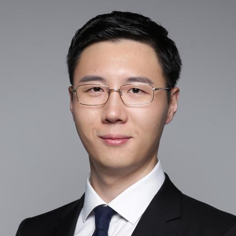 Juming Shen is associate Professor and Head of Learning Institute for Future Excellence of the Academy of Future Education at Xi’an Jiaotong-Liverpool University.